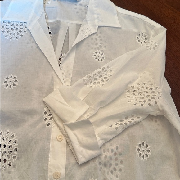 ZARA White Eyelet Blouse & Shorts Set Embroidered Summer Outfit - Picture 14 of 15